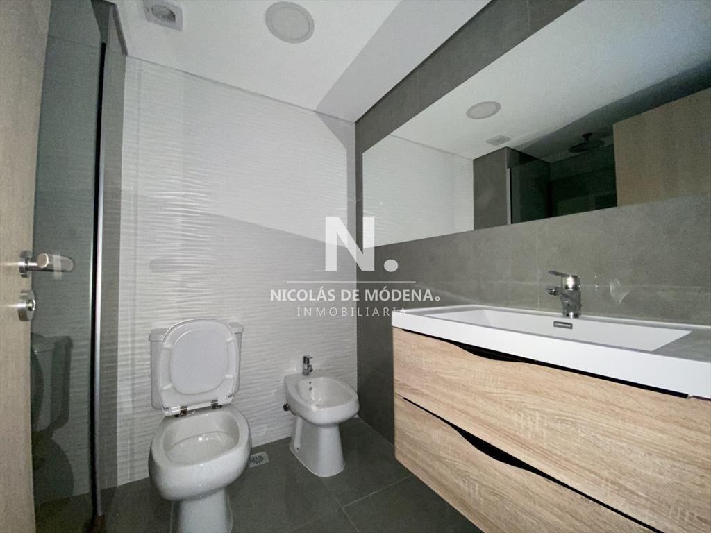 Apartamento sobre Roosevelt