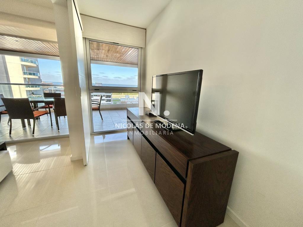 VENTA DE APARTAMENTO DE 2 DORMITORIOS EN EDIFICIO
