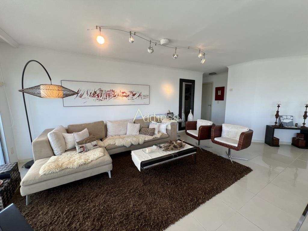 divino apartamento en venta en torre con todos