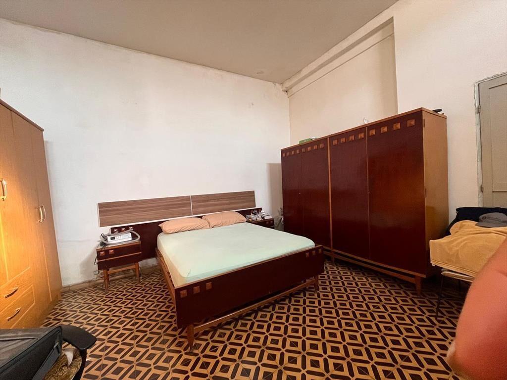 VENTA CASA CON GARAJE PATIO Y APARTAMENTO AL FONDO