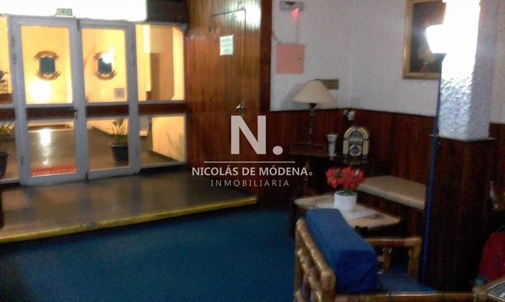 HOTEL EN VENTA ( ideal para hacer aptos, esta a