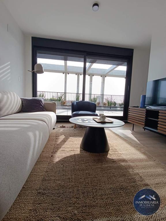Penthouse dos dormitorios en venta en Buceo