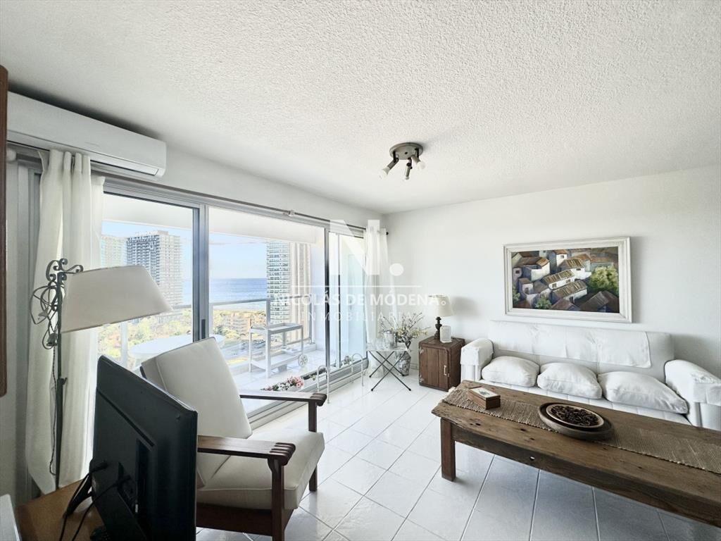 Venta apartamento 3 dormitorios. Playa mansa, del