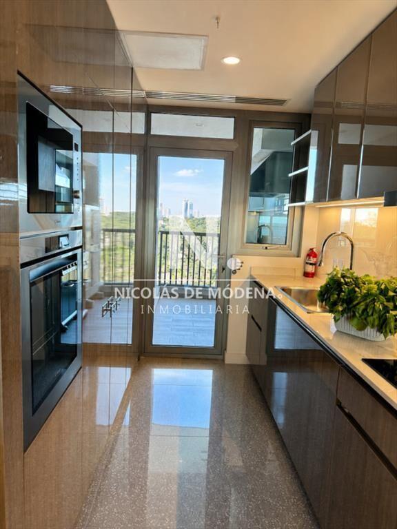 Espectacular apartamento en alquiler en la torre mas lujosa