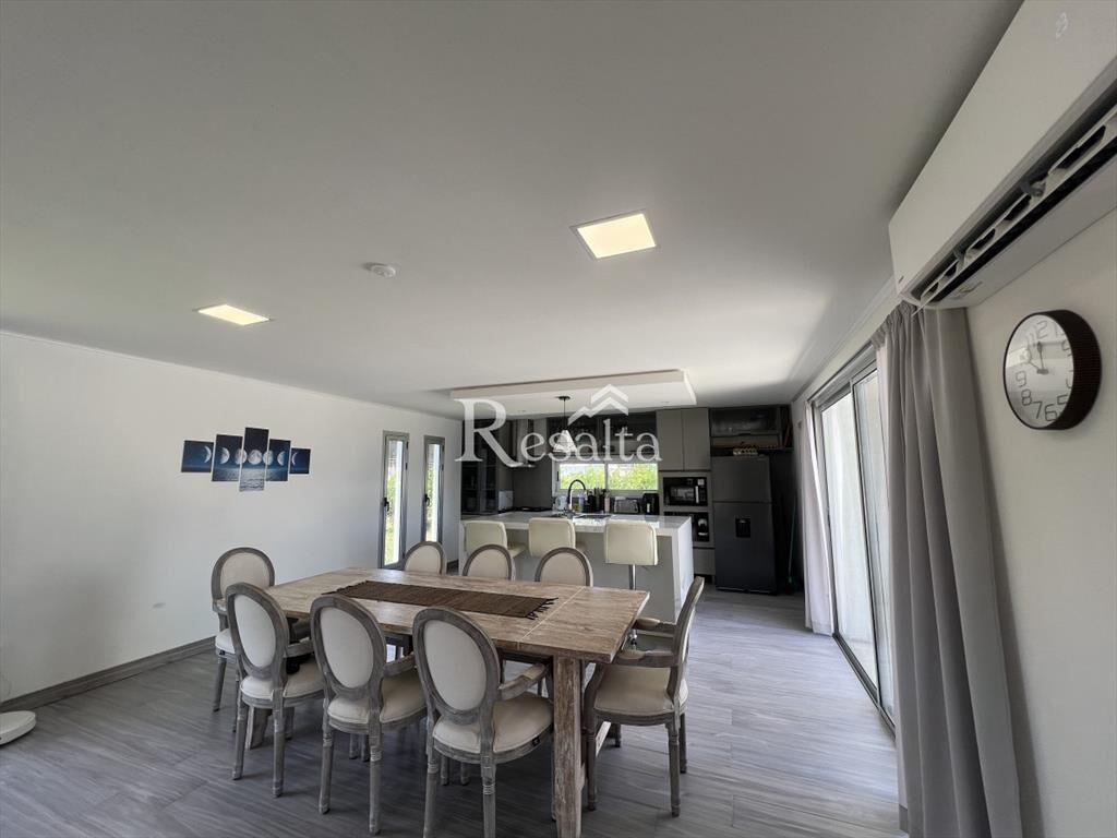 Venta Casa Barrio Privado Chacra Pinares
