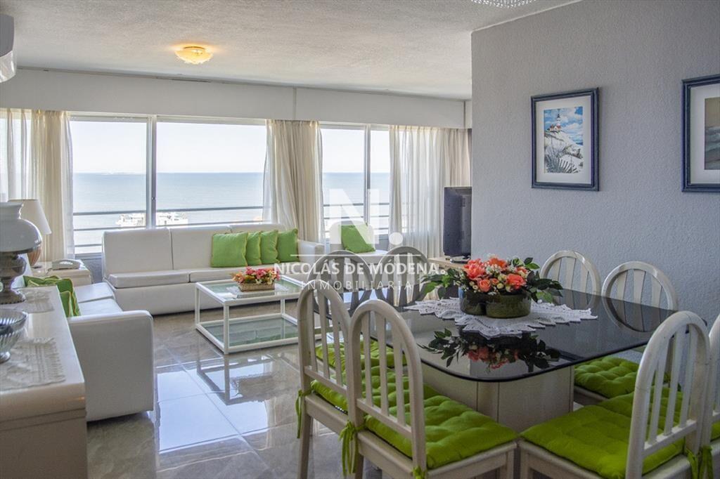 Departamento en venta de 2 dormitorios con vista