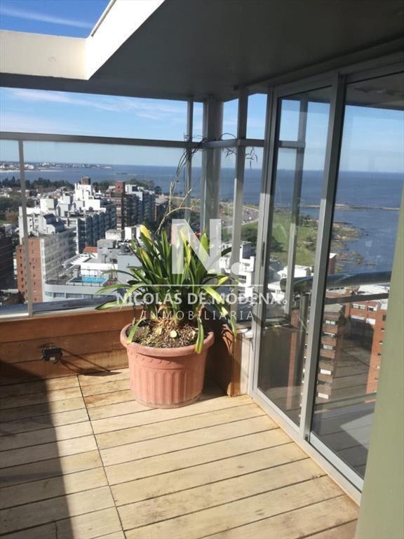 ESPECTACULAR VISTA EN EL MEJOR PUNTO DE MONTEVIDEO