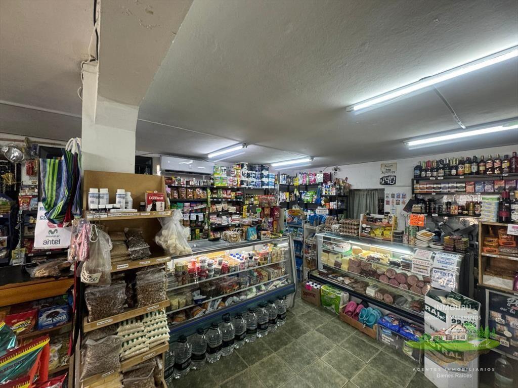 Vendo llave de Amplio Local Comercial ubicado en el Cerro