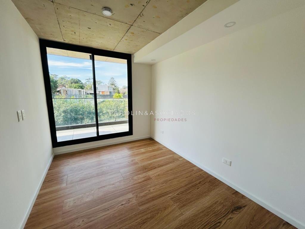 Apartamento En Venta Primera Línea, Mansa.