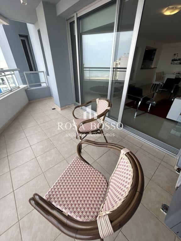 Apartamento venta 3 dormitorios Sobre Chiverta -