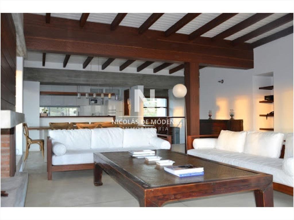 Impecable casa de 6 dormitorios en venta y alquiler en el C