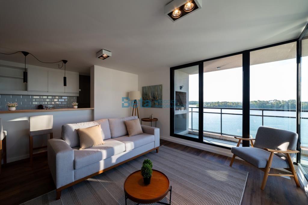 VENTA APARTAMENTO DOS DORM, TERRAZA Y GARAJE