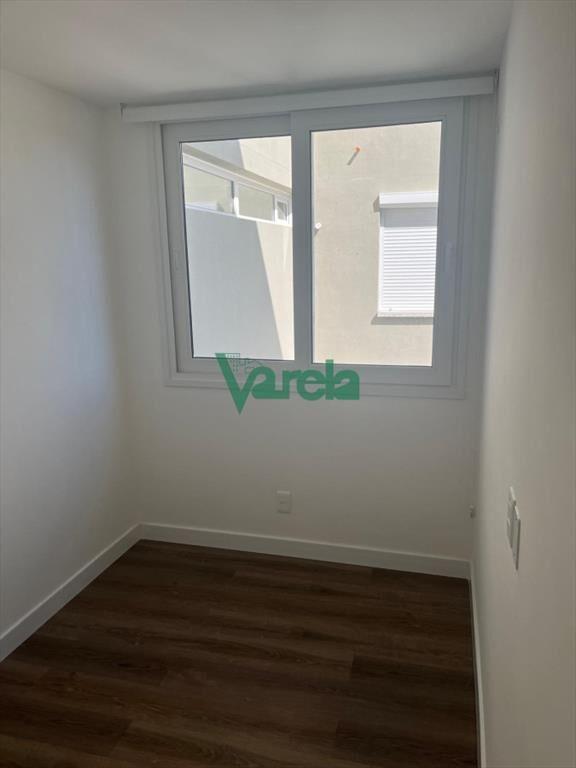Venta apartamento Malvín 2dorm con parrillero,,