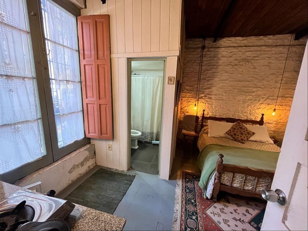 Venta Casa Barrio Sur 4 dormitorios y jardín