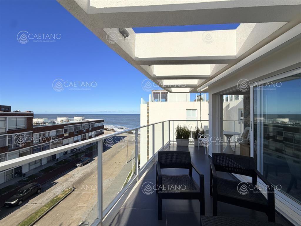 VENTA PENTHOUSE EN PENINSULA CON VISTA AL MAR
