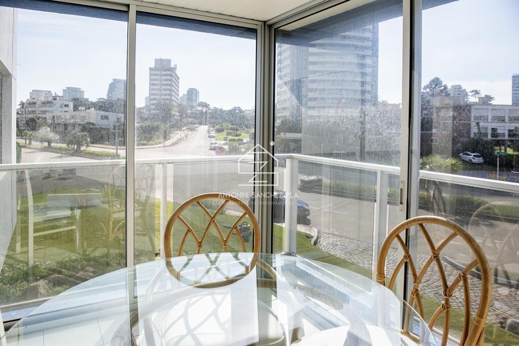 Vende departamento de 3 dormitorios en Ocean Tower, Punta d