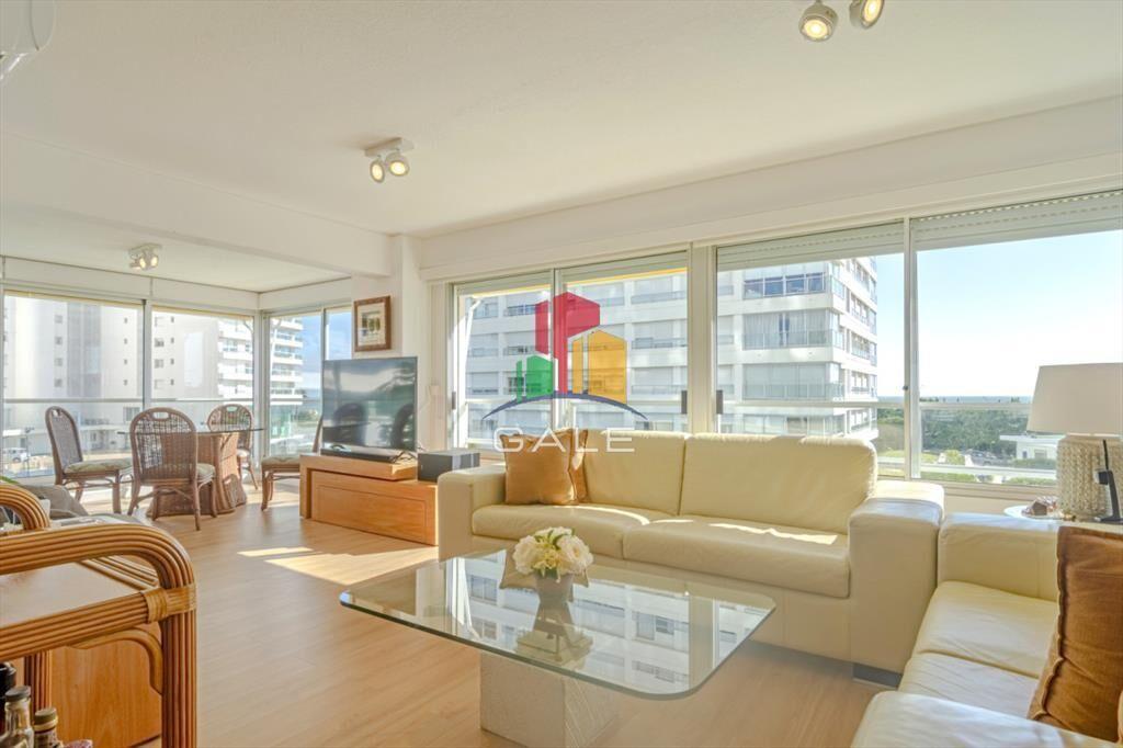 Apartamento en Punta del Este Mansa Torre en 1ra