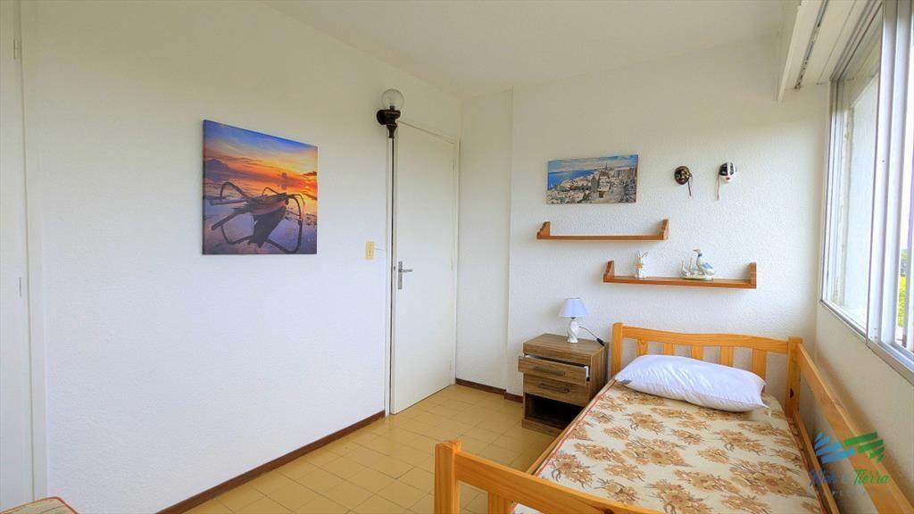 Roosevelt: Apartamento en venta y alquiler.