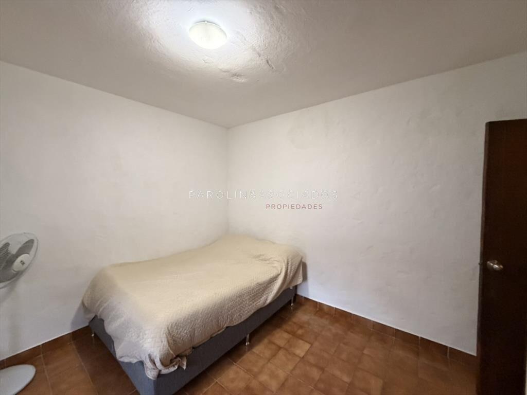 OPORTUNIDAD CASA DE DOS DORMIOTORIOS MAS EN !
