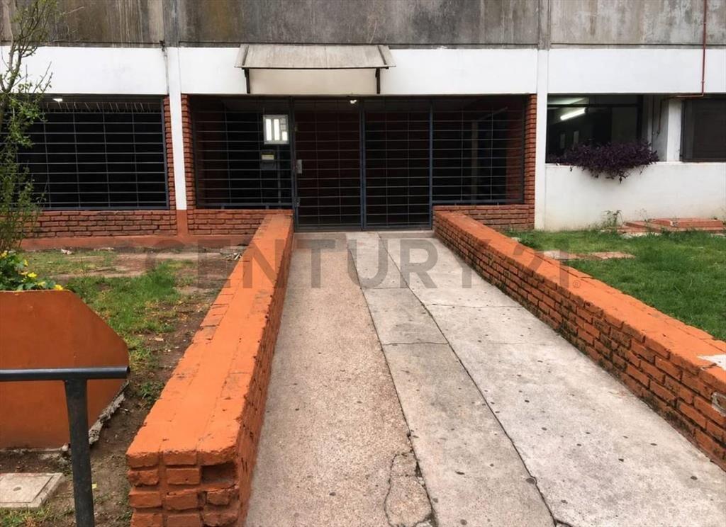 Apartamento MalvinNorte/2 dorm/PredioCerrado/Seguridad24 ...
