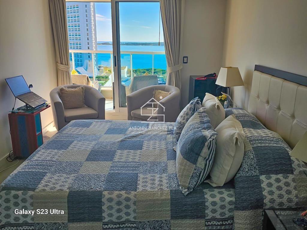 Punta del Este, a pasos de Mar próximo Hotel