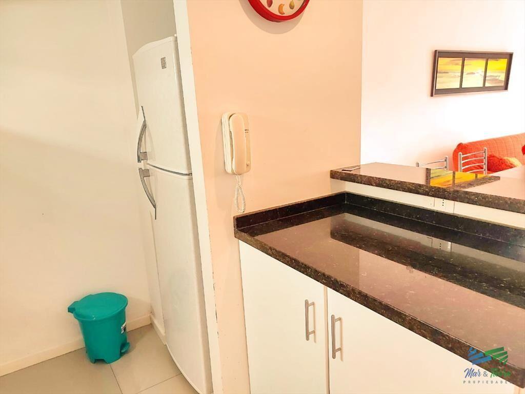 Venta de apartamento un dormitorio y medio en