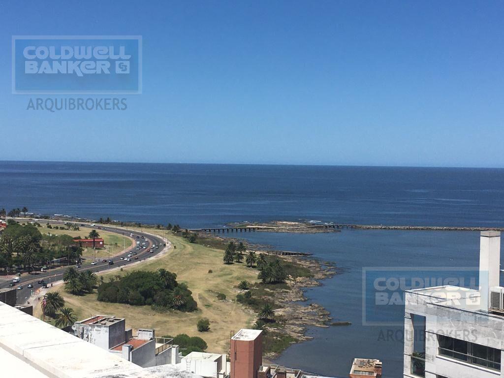 Apartamento penthouse  de 3 dormitorios en venta en Puerto