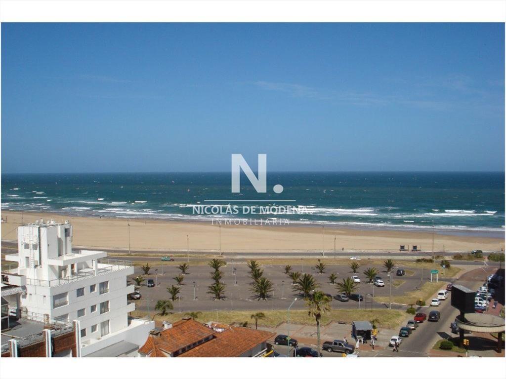 PENINSULA, PUNTA DEL ESTE, 3 DORMITORIOS ,