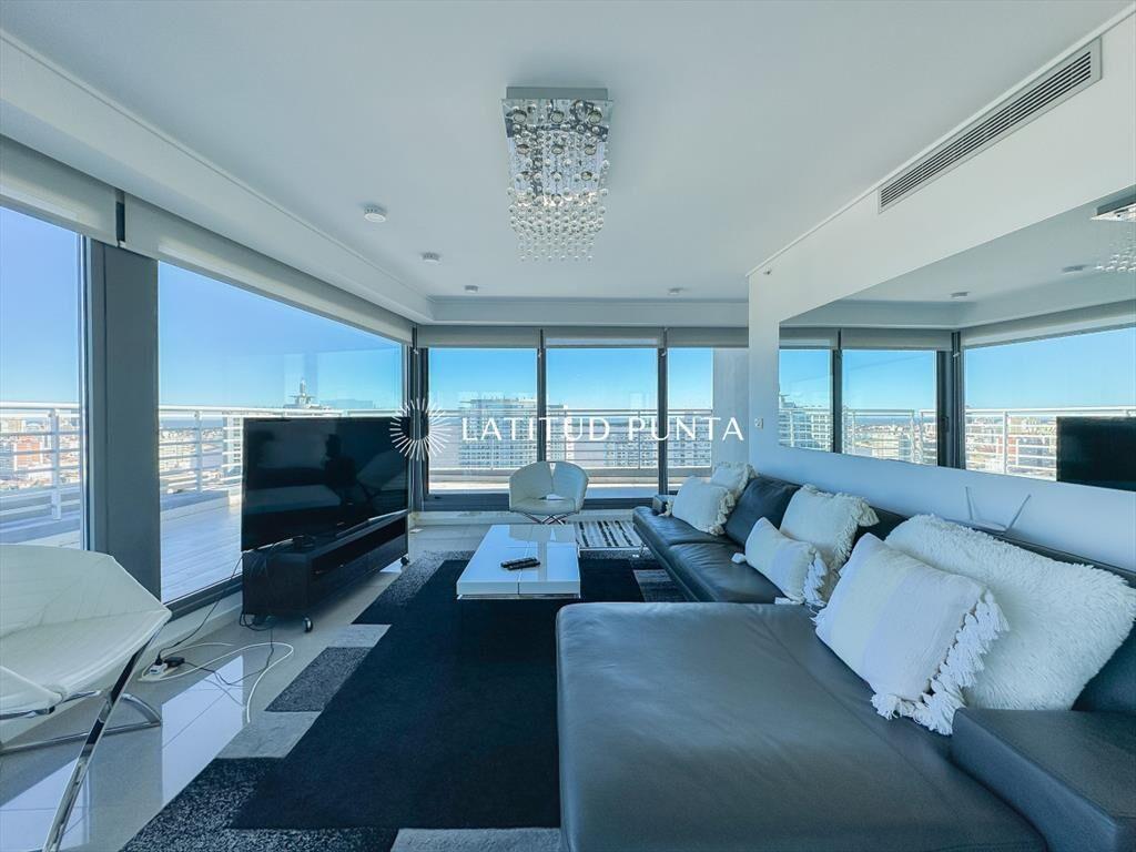 Penthouse dúplex en Mansa, 3 suites más