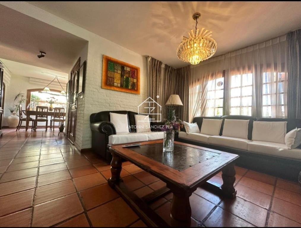 Venta y alquiler de Chalet Punta