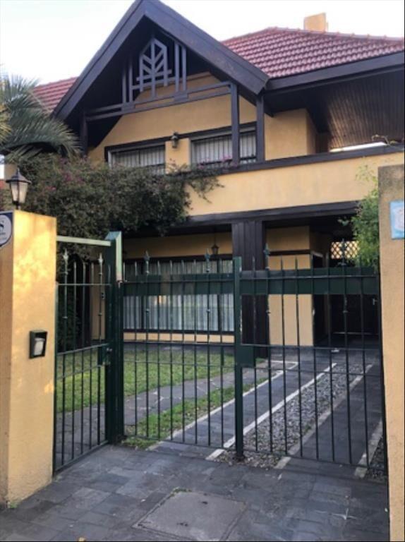 ALQUILER CASA EN CARRASCO