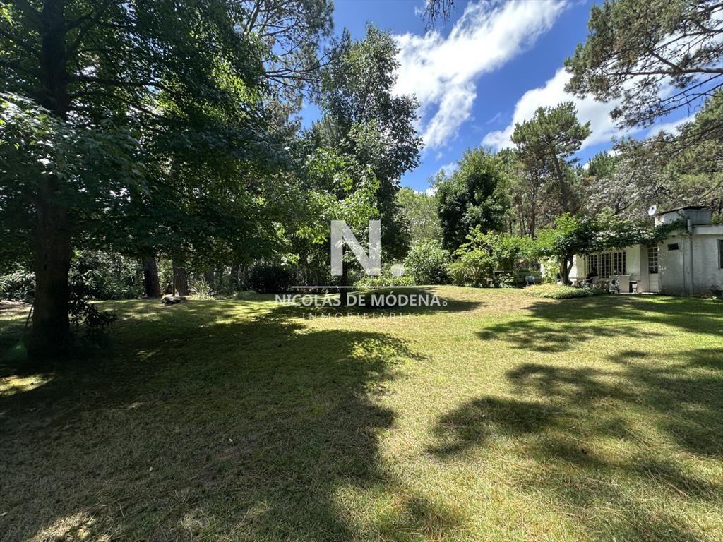Venta casa en zona Portezuelo bosque, Punta