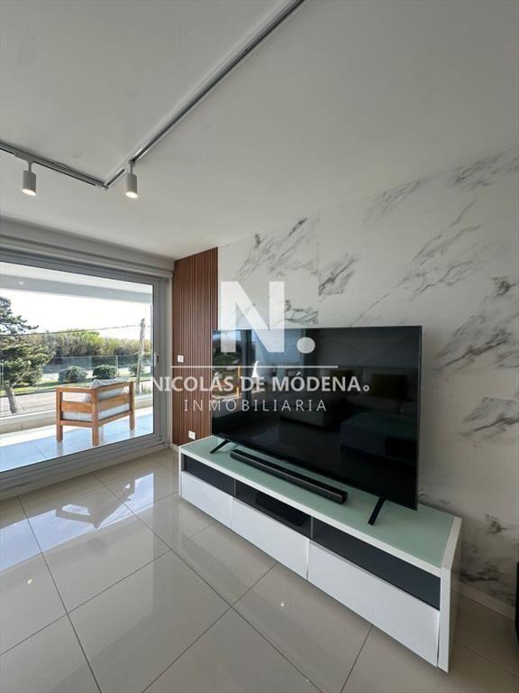 Vende apartamento de 2 dormitorios en Mansa, del