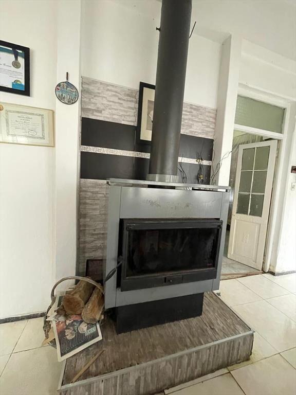 Casa en venta, padrón único, 3 dormitorios, cochera y parri