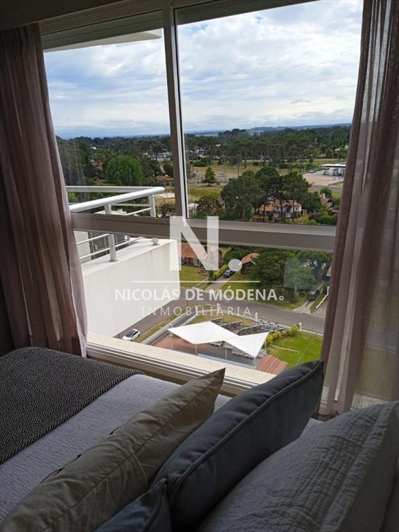 Apartamento en Alquiler de 2 dormitorio en , del