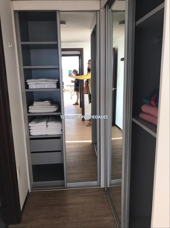 Venta con muebles apartamento de dos dormitorios/ 2 unidad