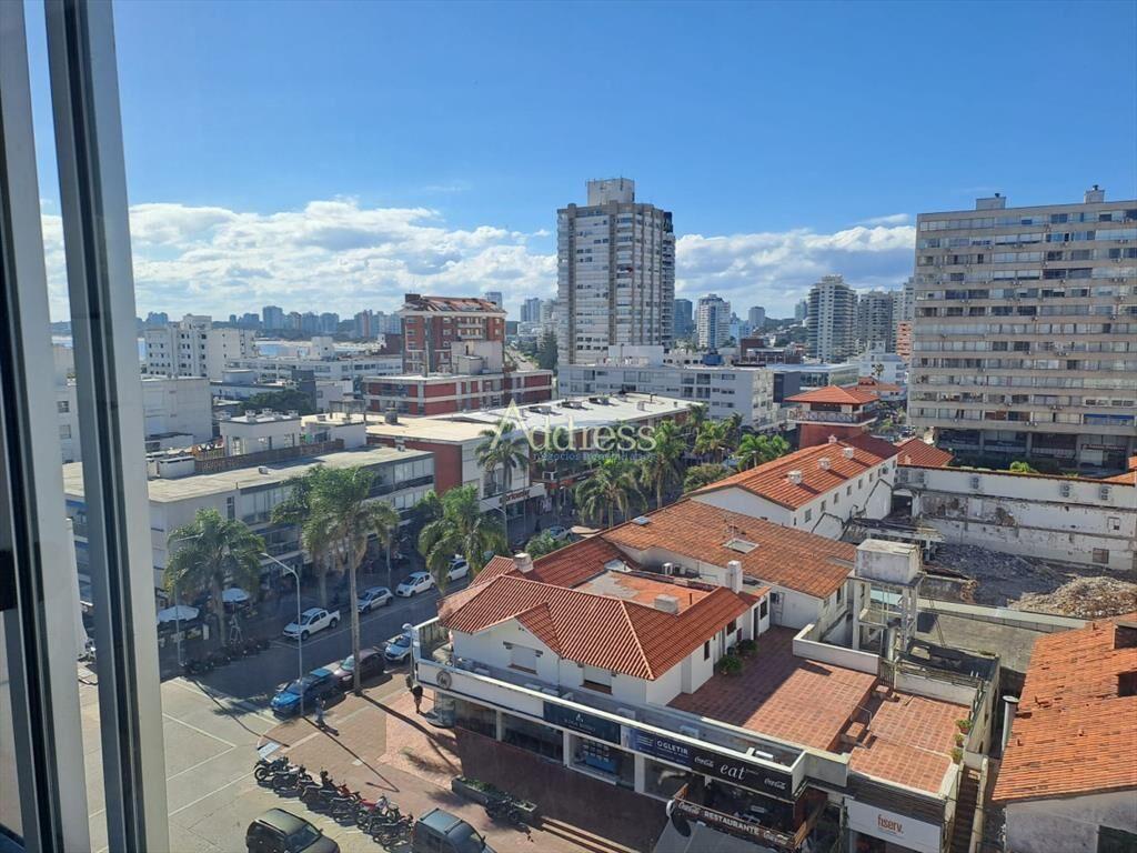Peninsula dos dorm remodelado