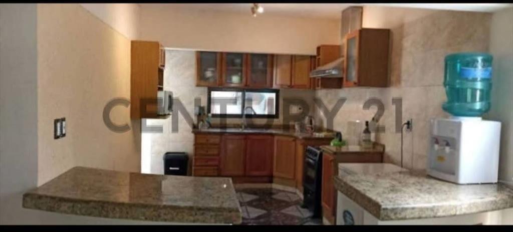 ALQUILER|Casa 3dormitorios|2baños-Garage|Barbacoa|Jardín|...