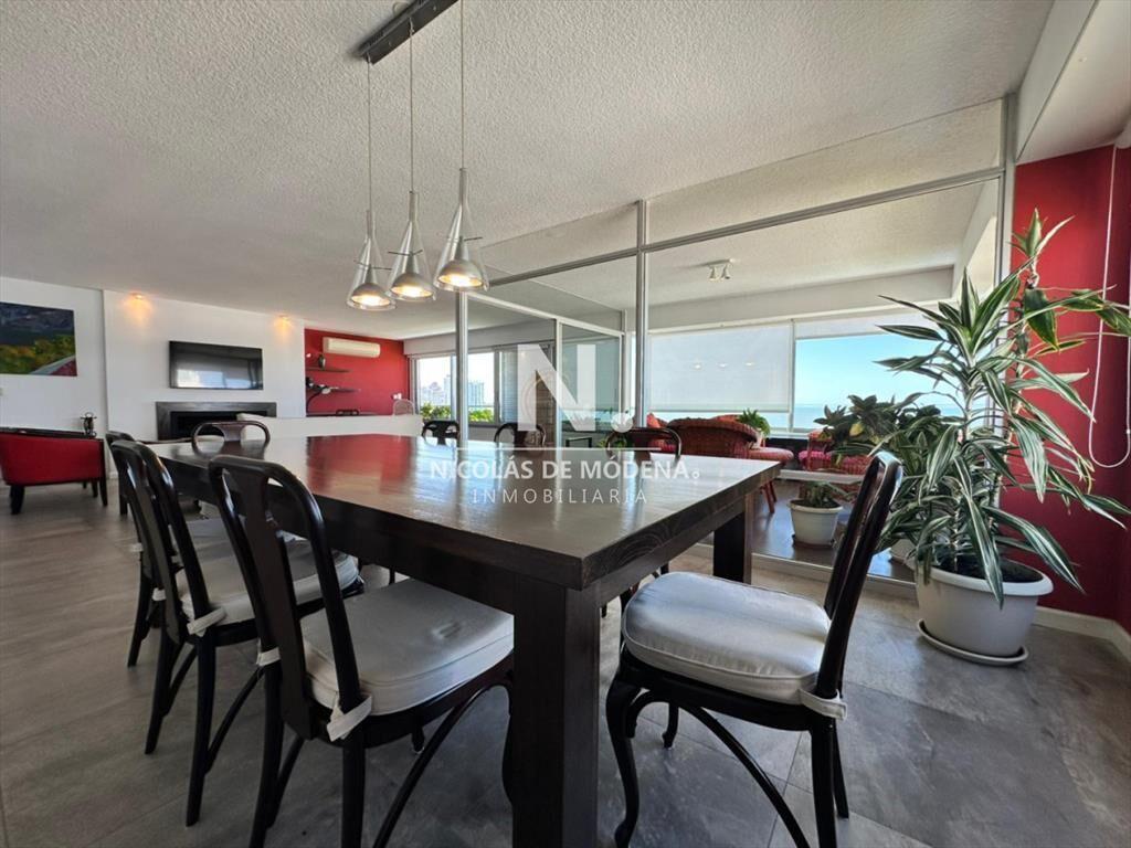 VENTA DE APARTAMENTO SOBRE PLAYA BRAVA