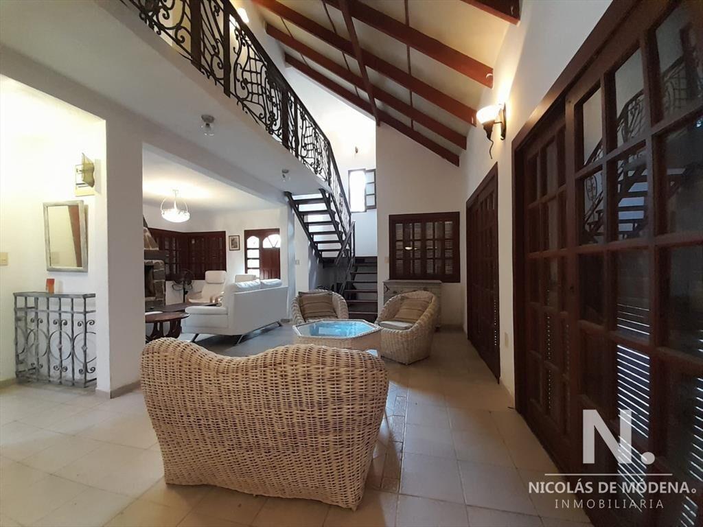 Casa en Alquiler La Barra Punta del Este Tres Dormitorios
