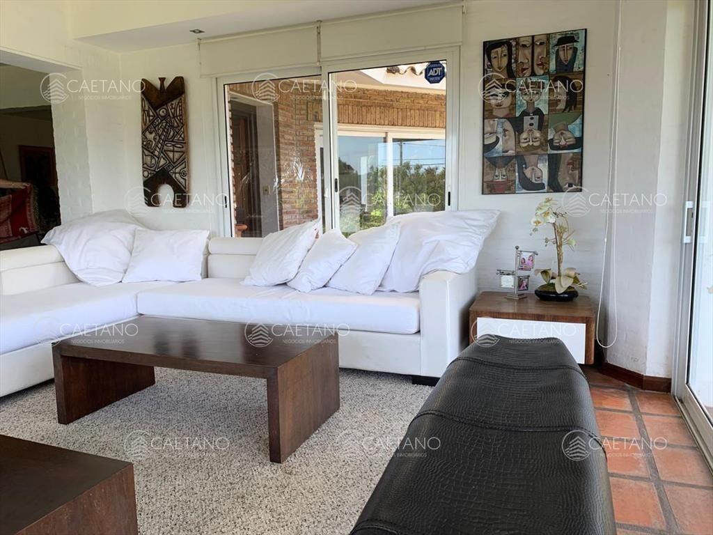 Venta casa 6 dormitorios - Playa Mansa, Punta del