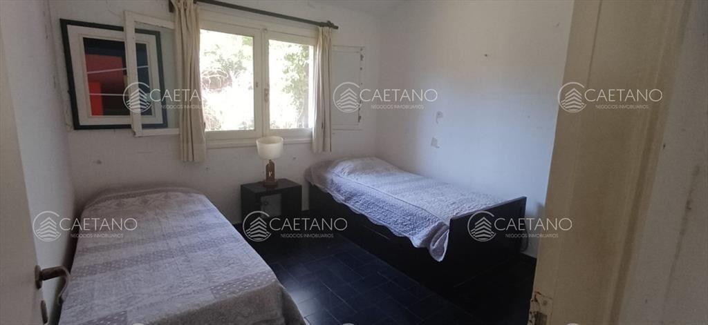 Casa de 3 dormitorios en zona Cantgril en Venta