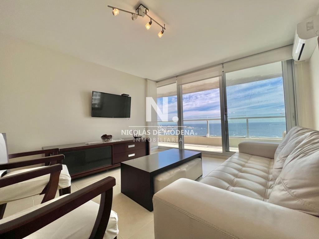 Apartamento en alquiler temporario Playa Mansa 2