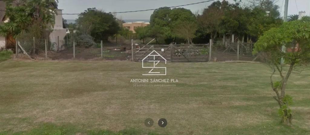 VENTA DE TERRENO EN EL CHORRO A METROS DEL MAR