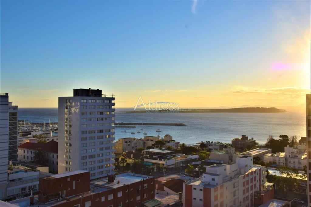 Apartamento en Peninsula, 2 dormitorios *