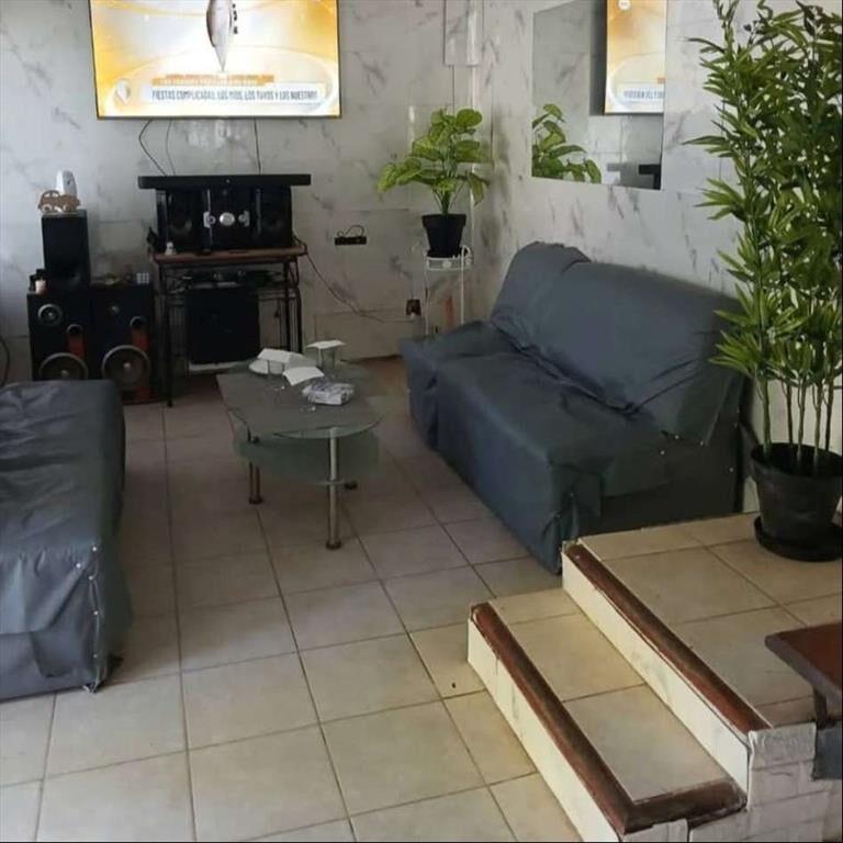 2 CASAS MISMO PADRÓN 4 dormitorios 3 baños Villa Dolores Ve