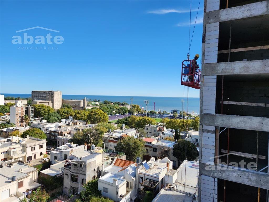 Venta apartamento 2 dormitorios Parque Rodó en Yes Sarmient