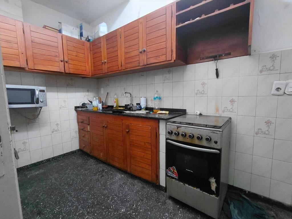 VENTA APARTAMENTO 3 DORMITORIOS EN LA COMERCIAL A RECICLAR