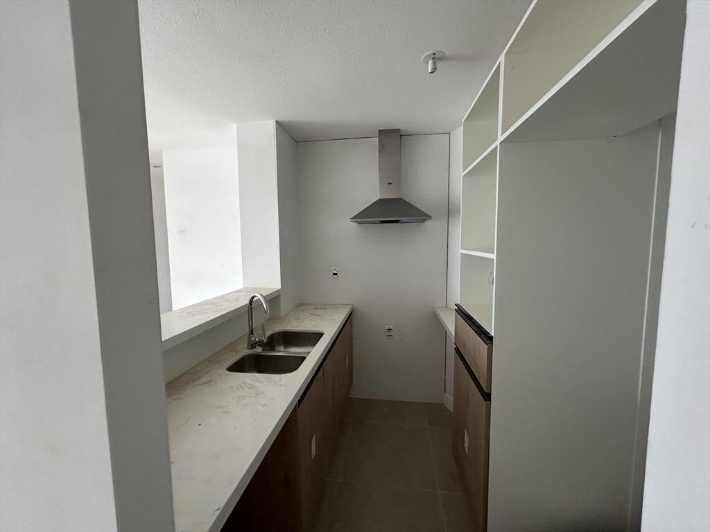 Alquiler de Apartamento en Avenida Millán con 2 dormitorios