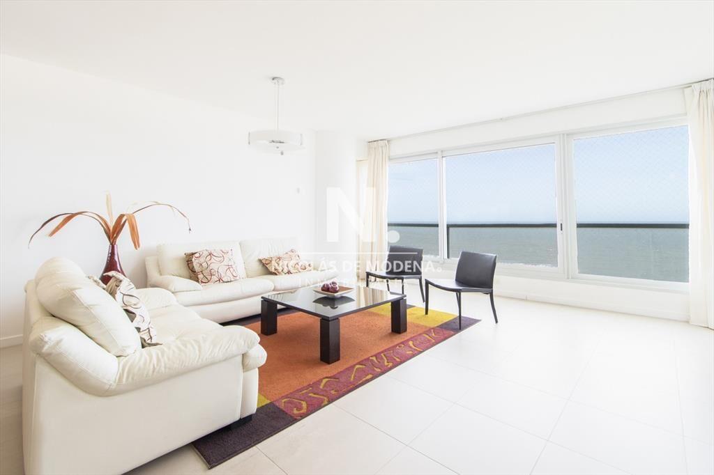 Apartamento en torre Le Parc en alquiler temporario, Playa